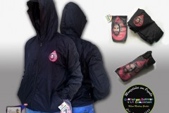 chaqueta-impermeable-negro-revolucion-juvenil-emaus-centro-bordado-confeccion-manizales-caldas-colombia