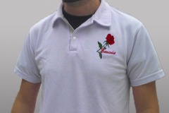 polo-camiseta-blanca-emaus-centro-bordado-confeccion-manizales-caldas-colombia